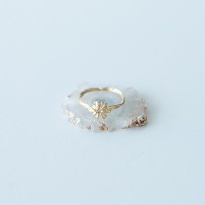 18k Gold Princess Flower Ring